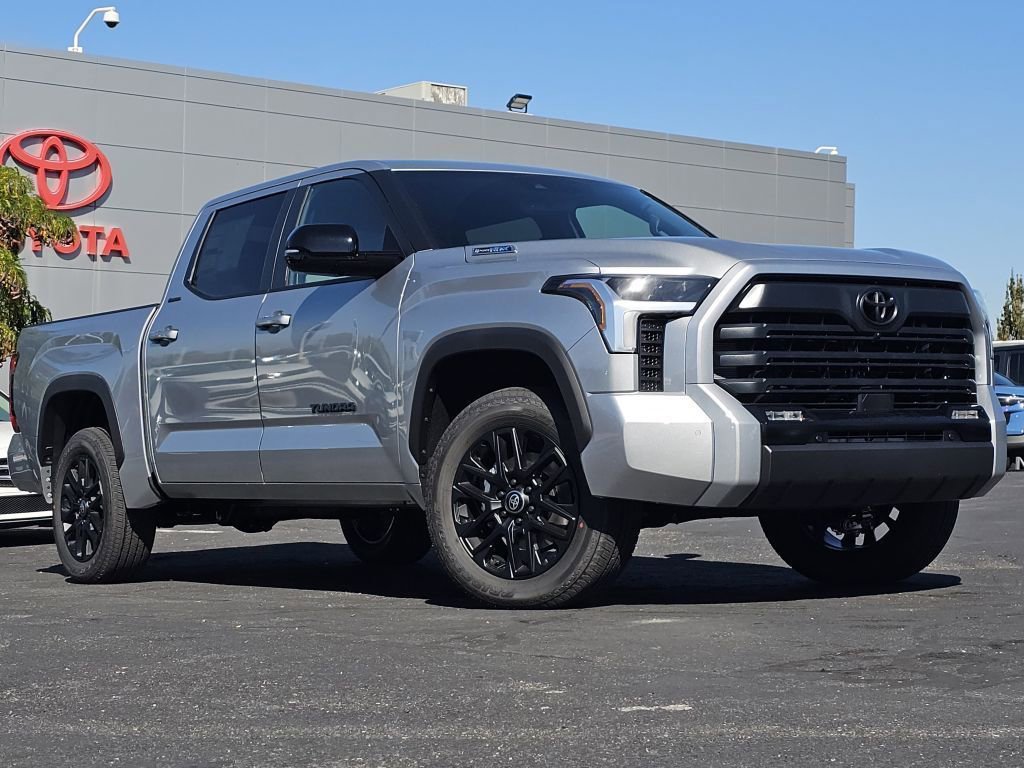 New 2026 Toyota Tundra Limited image 2
