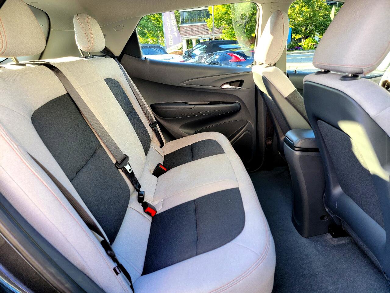 Used 2019 Chevrolet Bolt LT image 29