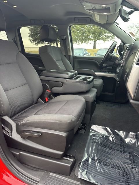 Used 2018 Chevrolet Silverado 1500 LT w/ All Star Edition image 40