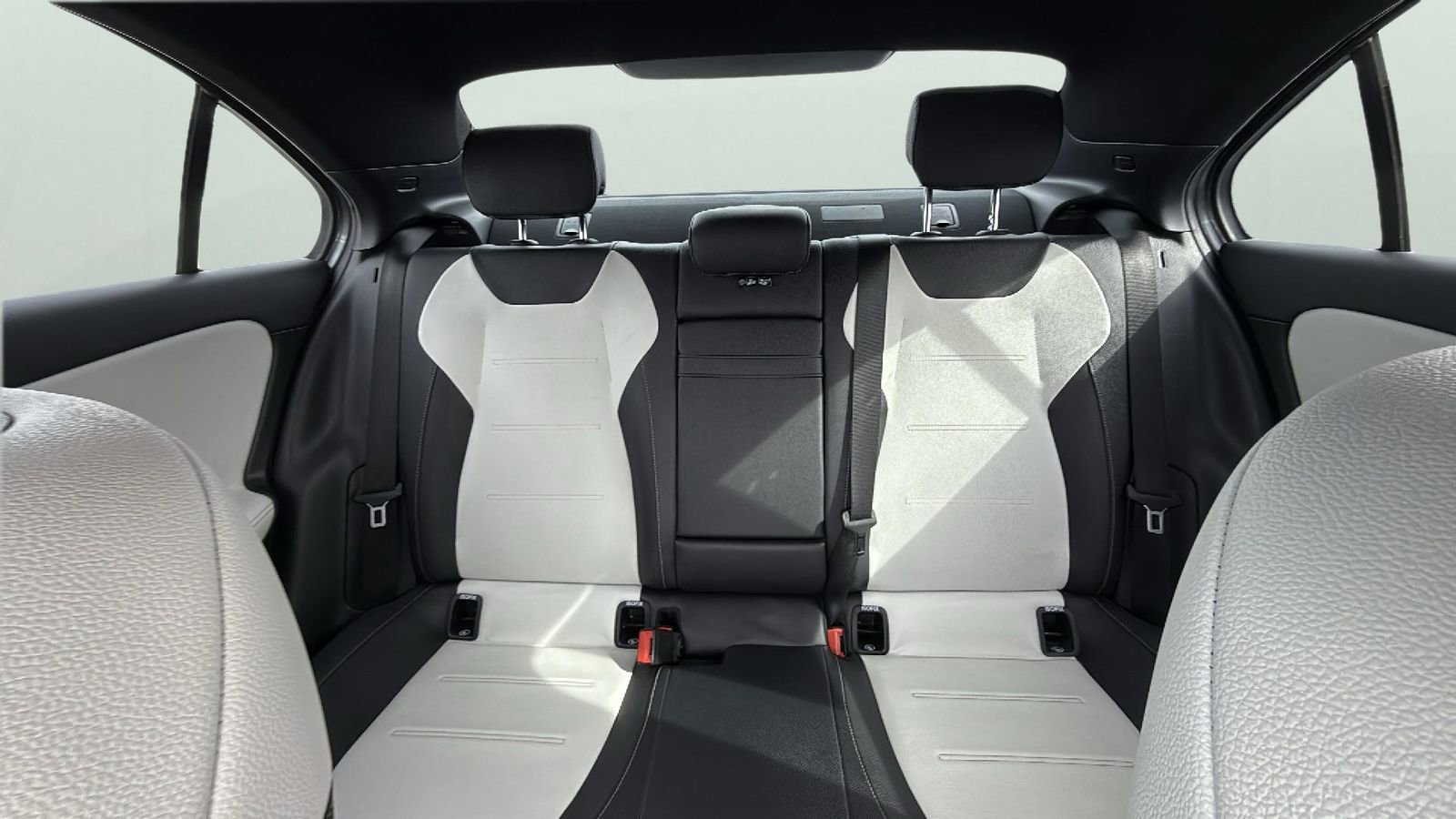 Used 2019 Mercedes-Benz A 220 4MATIC image 26