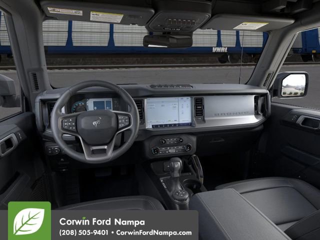 New 2025 Ford Bronco Badlands image 9