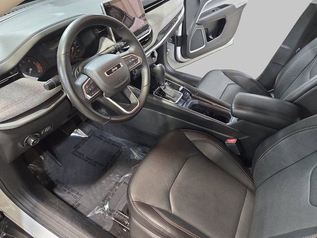 Used 2022 Jeep Compass Latitude image 20