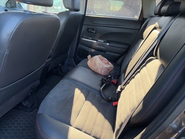 Used 2019 Mitsubishi Outlander Sport GT AWD/4WD image 3