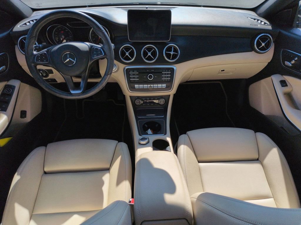 Used 2019 Mercedes-Benz CLA 250 4MATIC image 17
