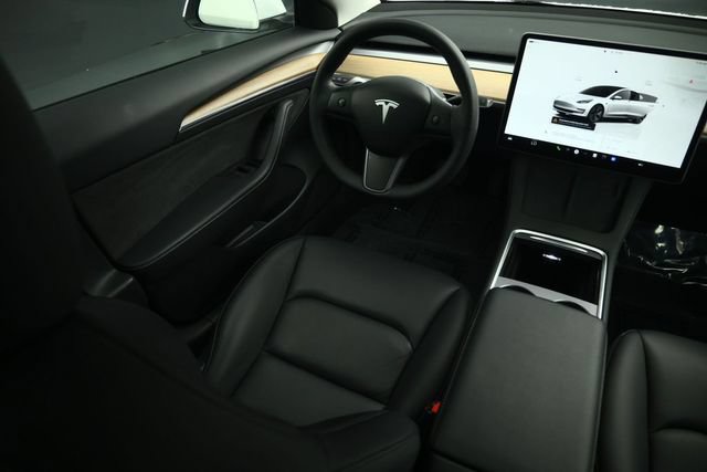 Used 2023 Tesla Model 3 Standard Range RWD image 46