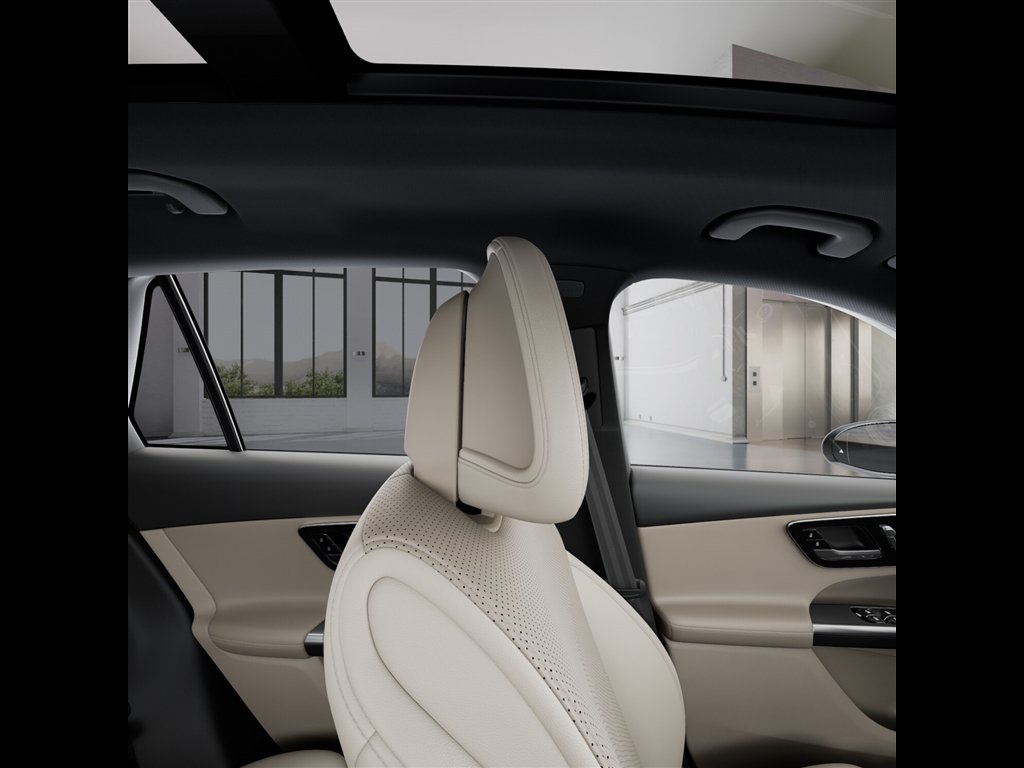 Certified 2026 Mercedes-Benz GLC 350e 4MATIC image 43