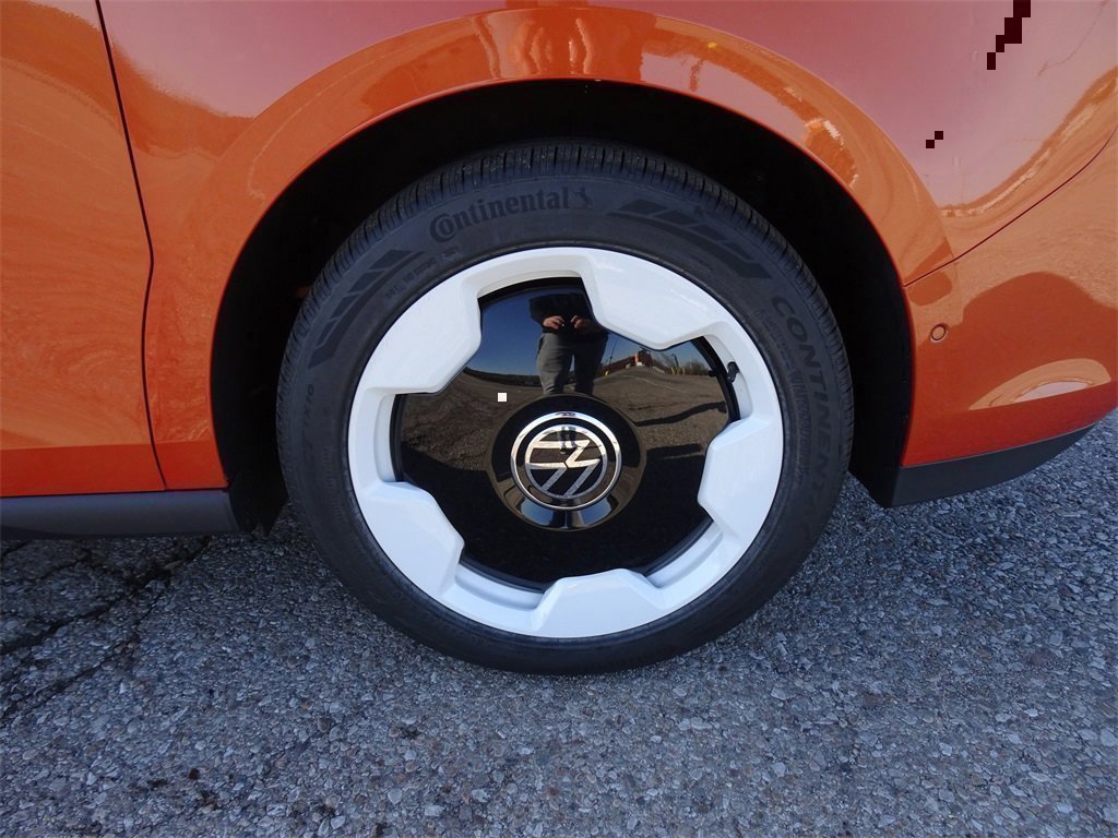 New 2025 Volkswagen ID. Buzz 1st Edition image 3