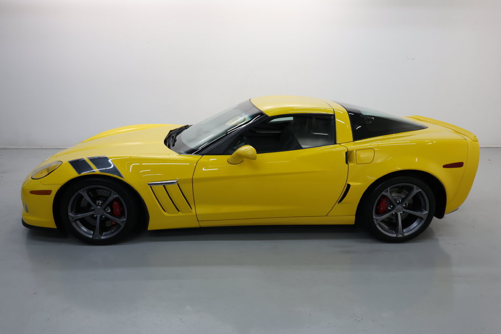 Used 2012 Chevrolet Corvette Grand Sport w/ 4LT Preferred Equipment Group RWD image 50