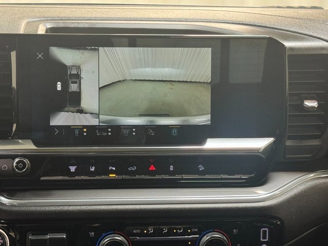 Used 2025 Chevrolet Silverado 3500 High Country w/ High Country Premium Package image 33