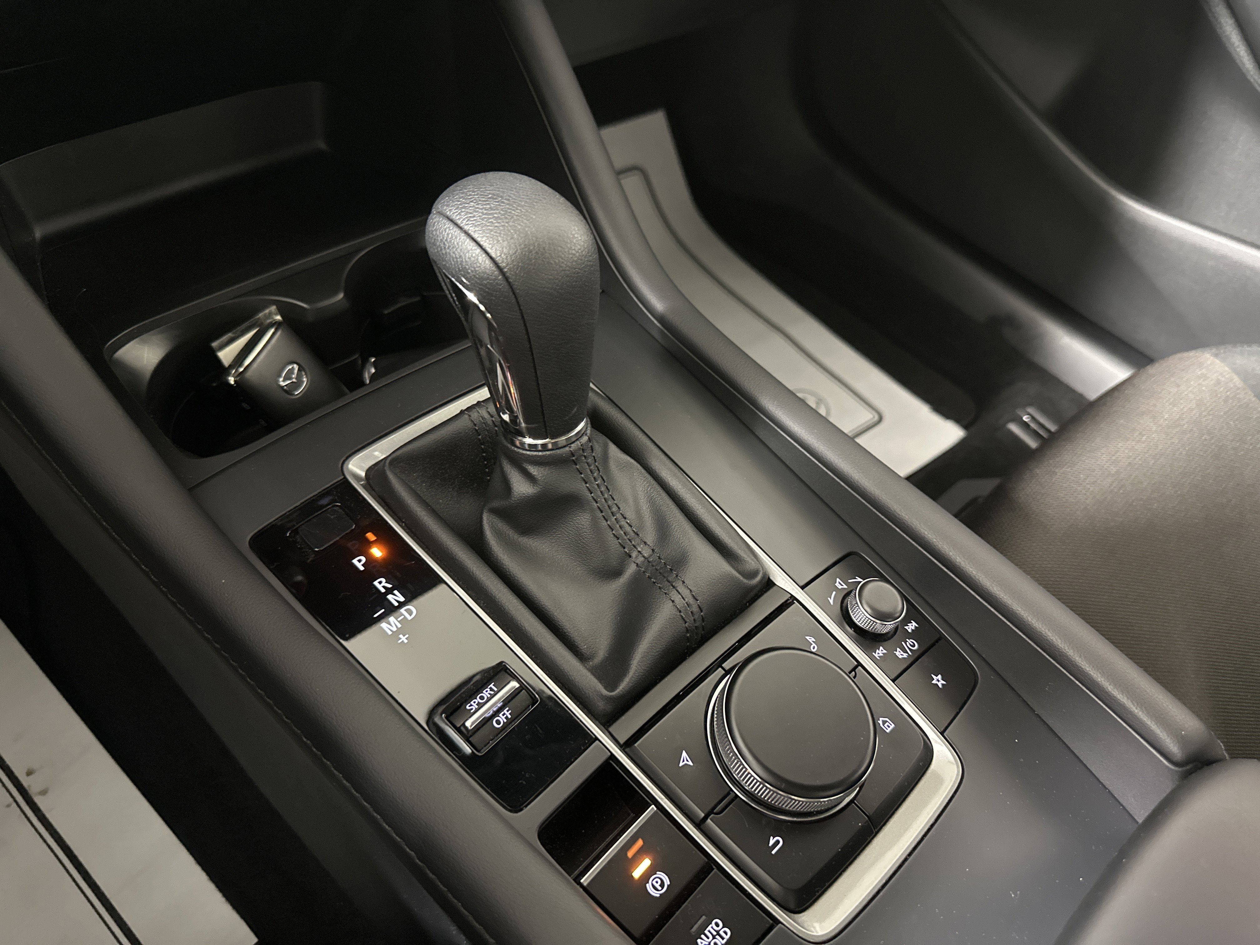 Certified 2025 MAZDA MAZDA3 s image 18