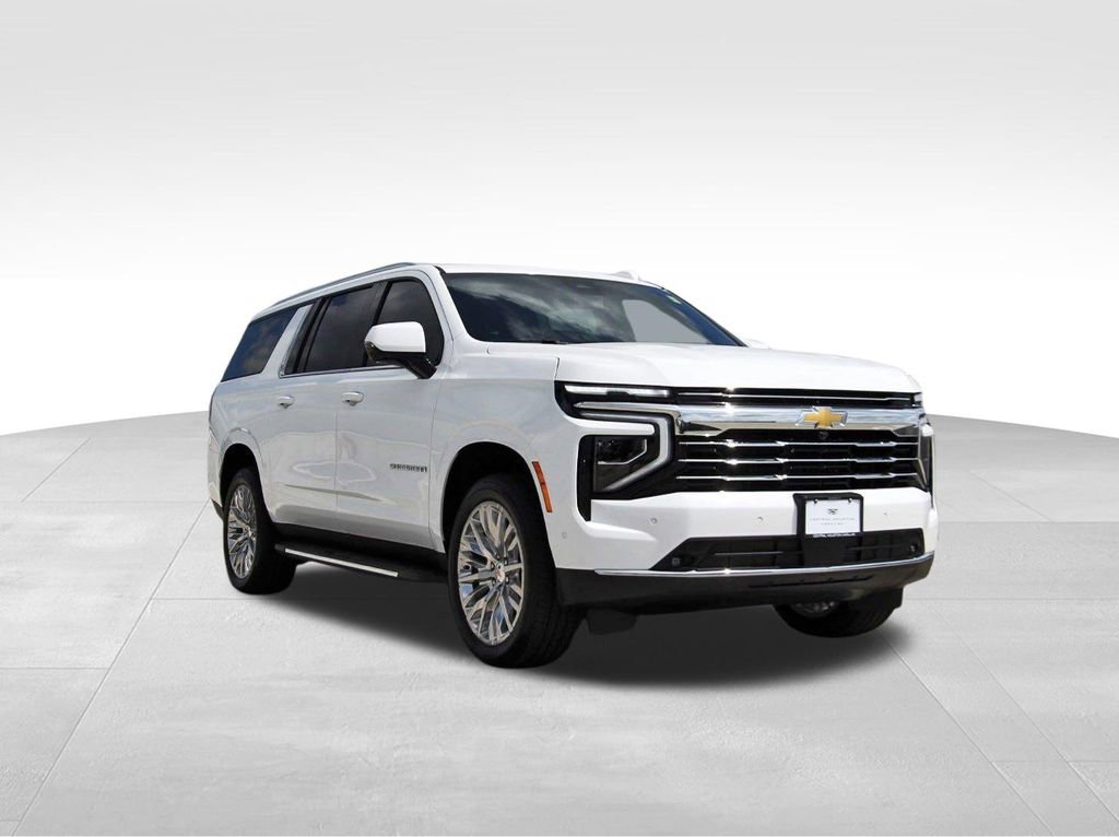 Used 2026 Chevrolet Suburban LT w/ Comfort Package image 1