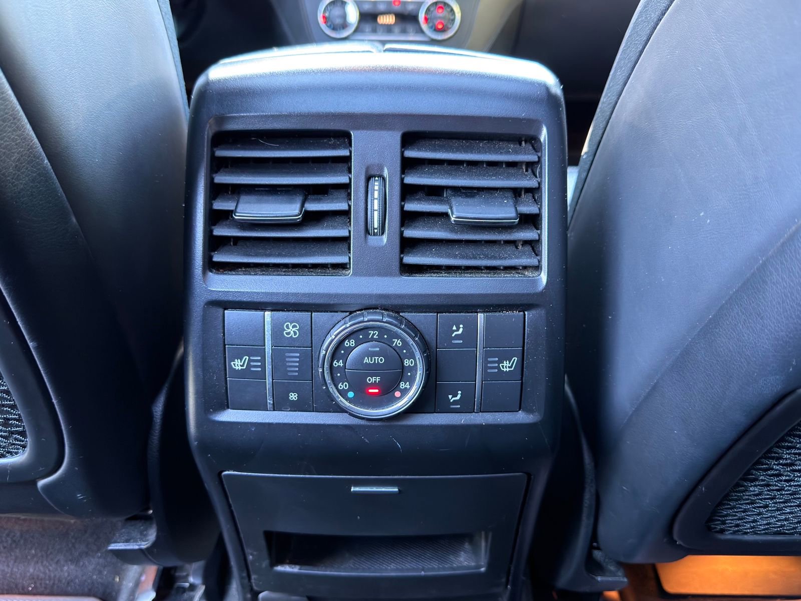 Used 2014 Mercedes-Benz GL 63 AMG 4MATIC image 16