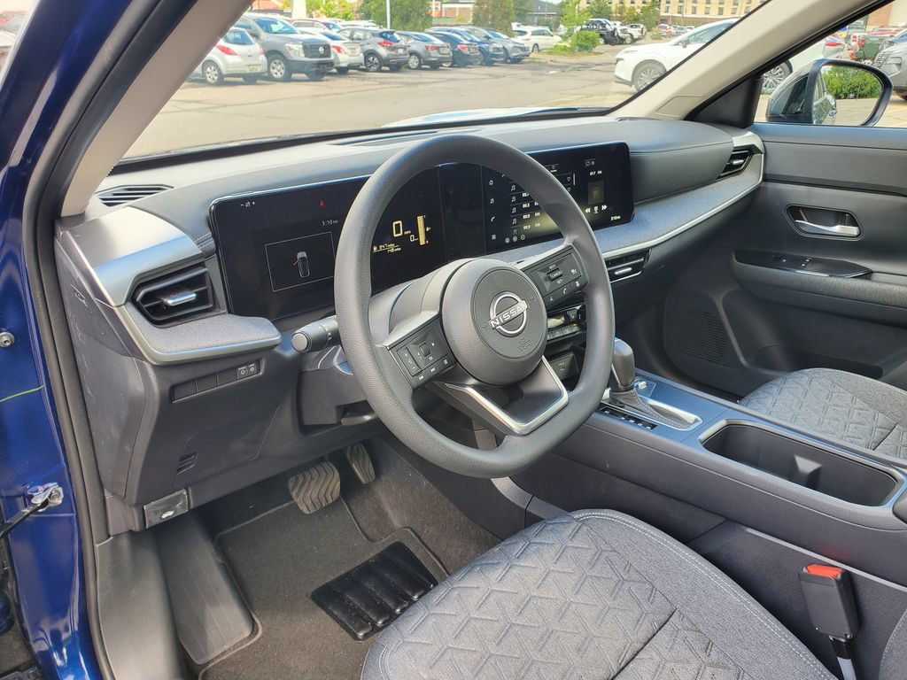 New 2026 Nissan Kicks SV w/ SV Premium Package AWD/4WD image 17