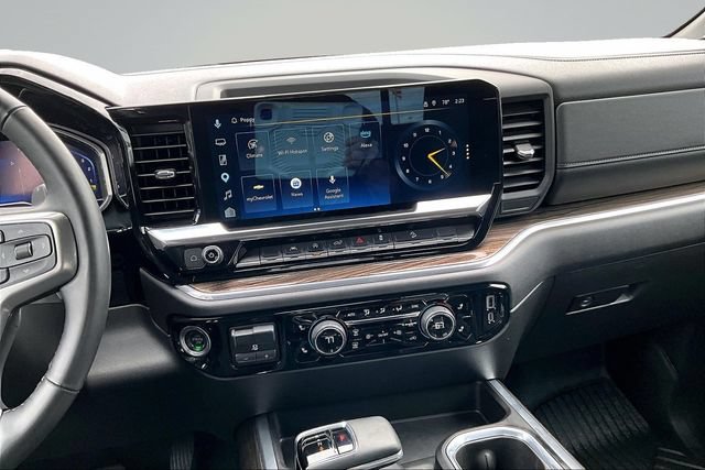 Used 2025 Chevrolet Silverado 1500 RST AWD/4WD image 10