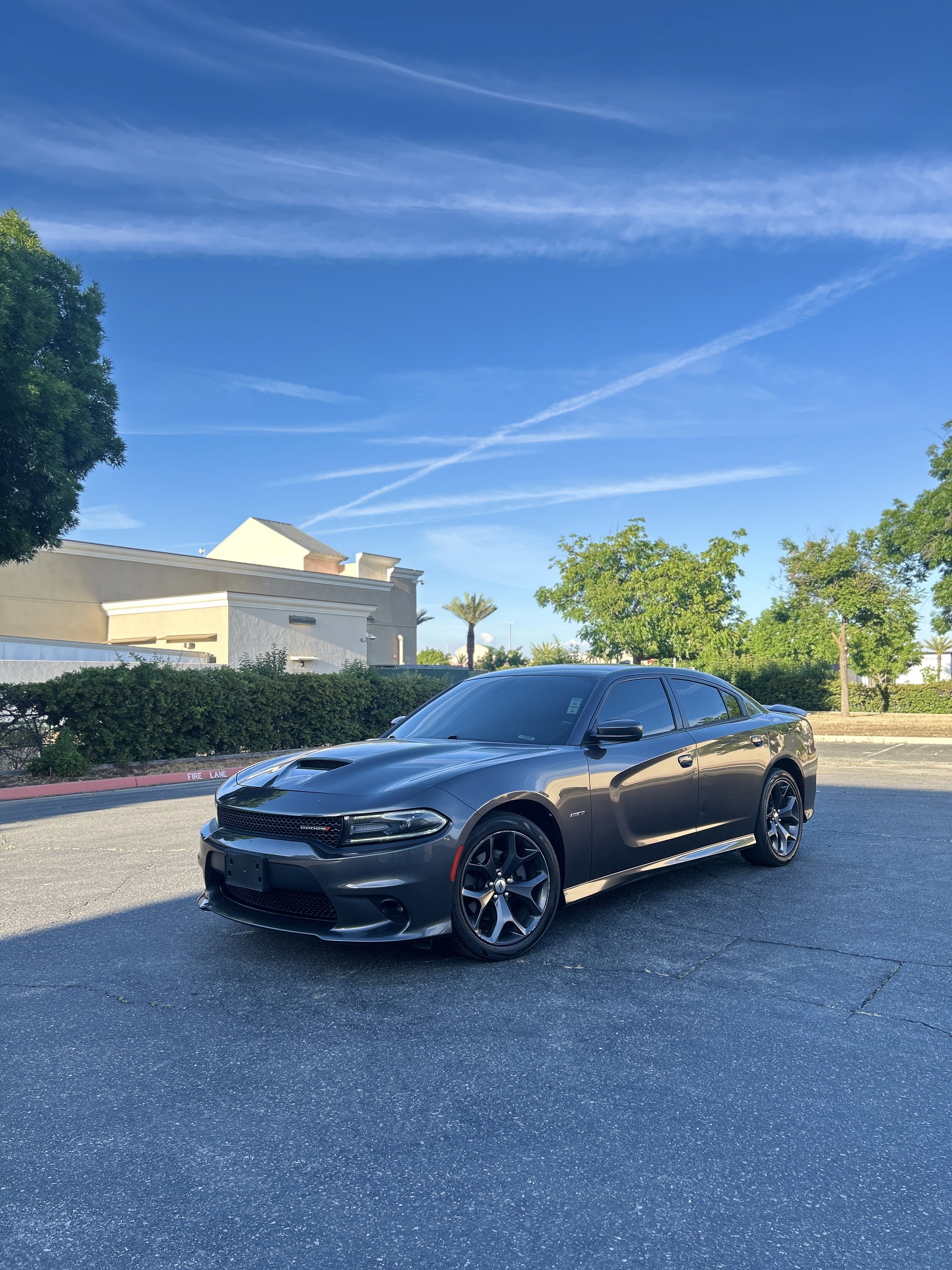Used 2019 Dodge Charger R/T image 11