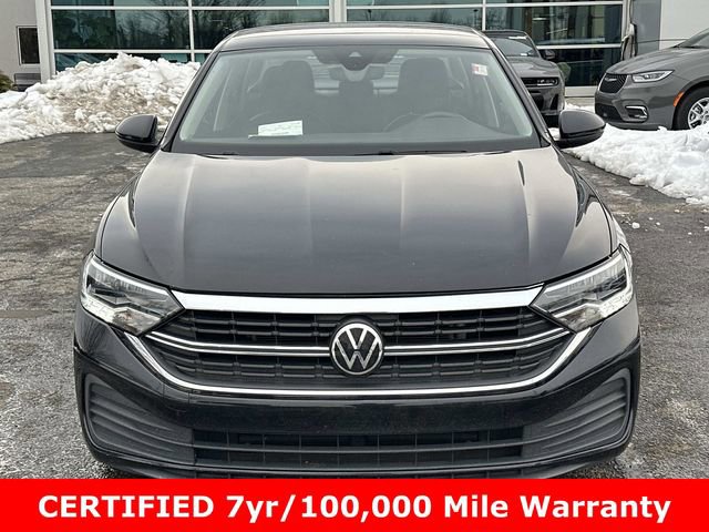 Used 2024 Volkswagen Jetta SE image 6