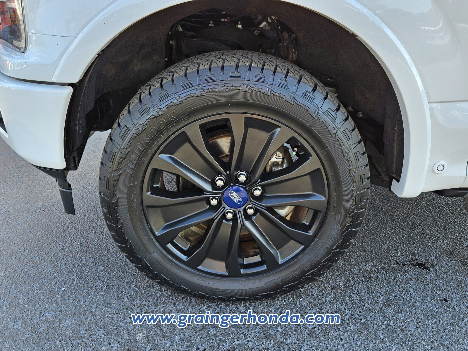 Used 2019 Ford F150 Lariat w/ Equipment Group 502A Luxury image 9