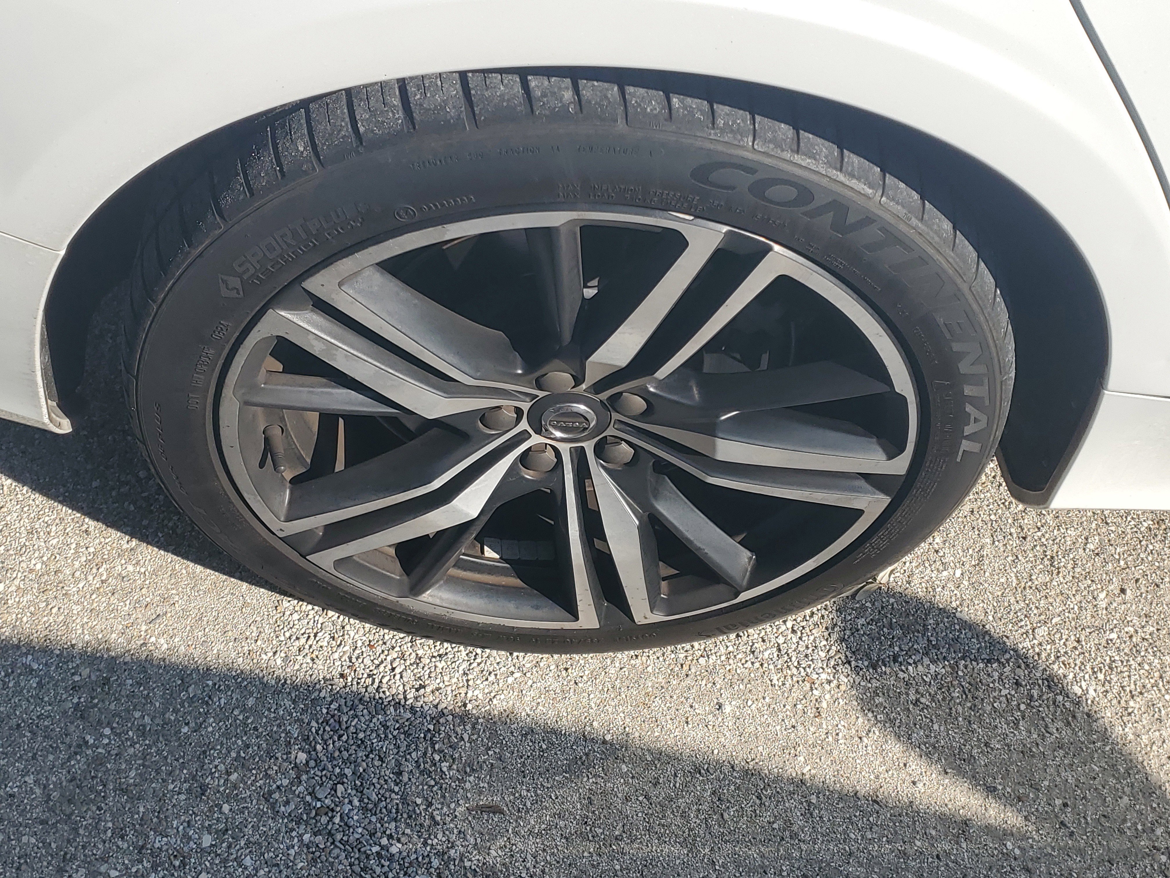 Used 2019 Volvo S60 T6 R-Design AWD/4WD image 7