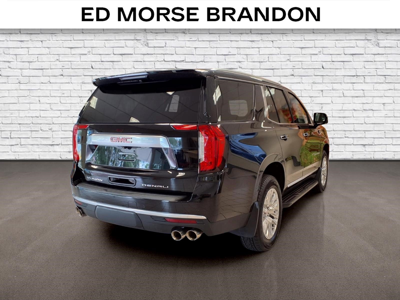 Used 2024 GMC Yukon Denali RWD image 5