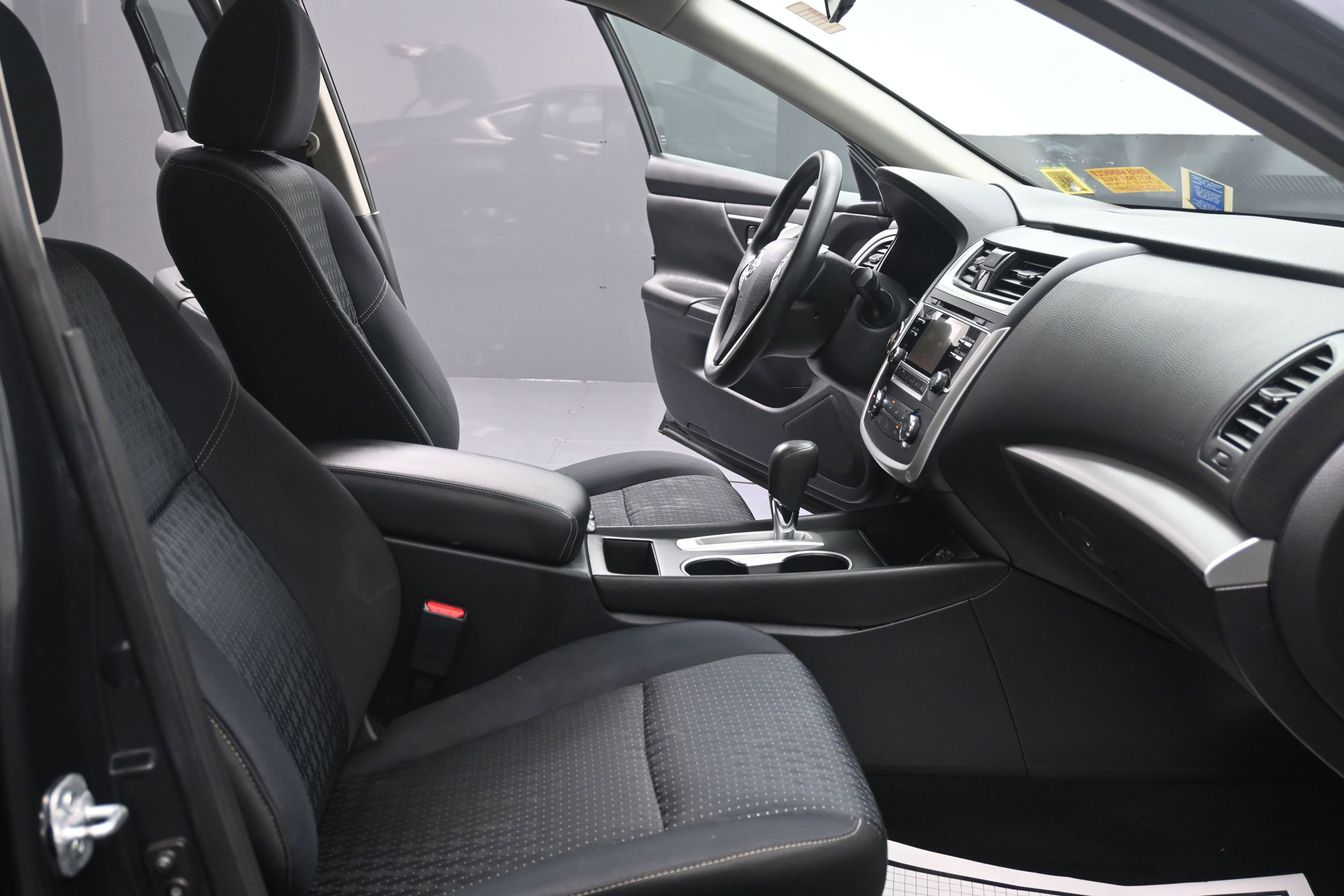 Used 2017 Nissan Altima 2.5 S w/ Power Driver Seat Package FWD image 30