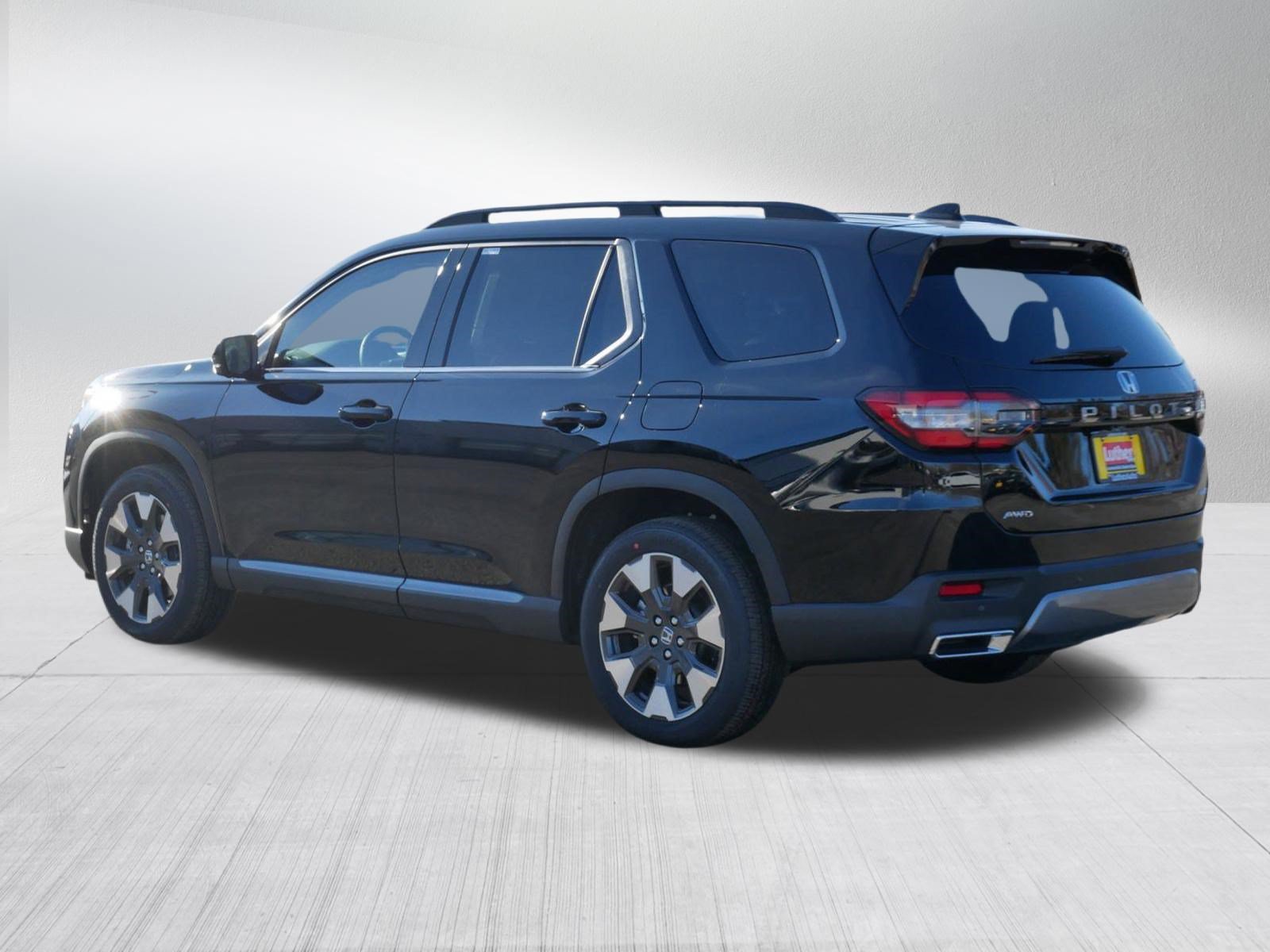 New 2026 Honda Pilot Elite image 5
