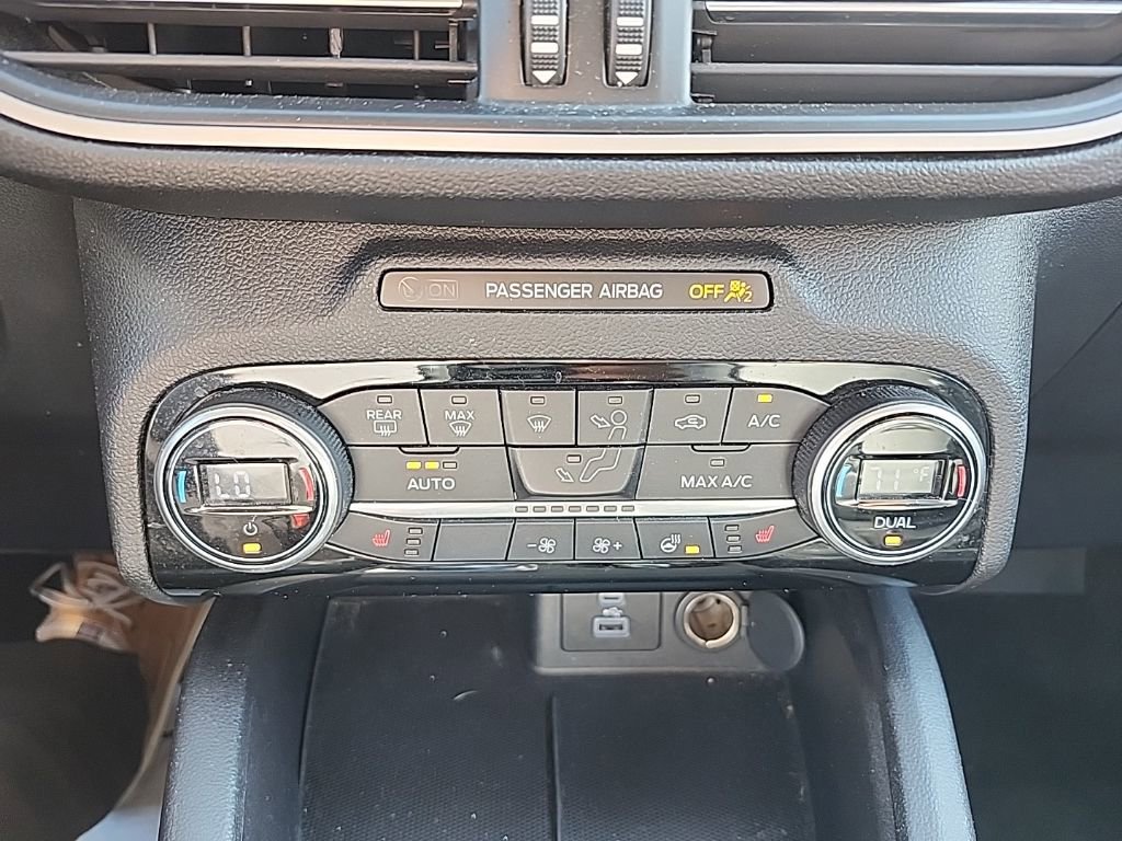 Used 2021 Ford Escape SEL image 5