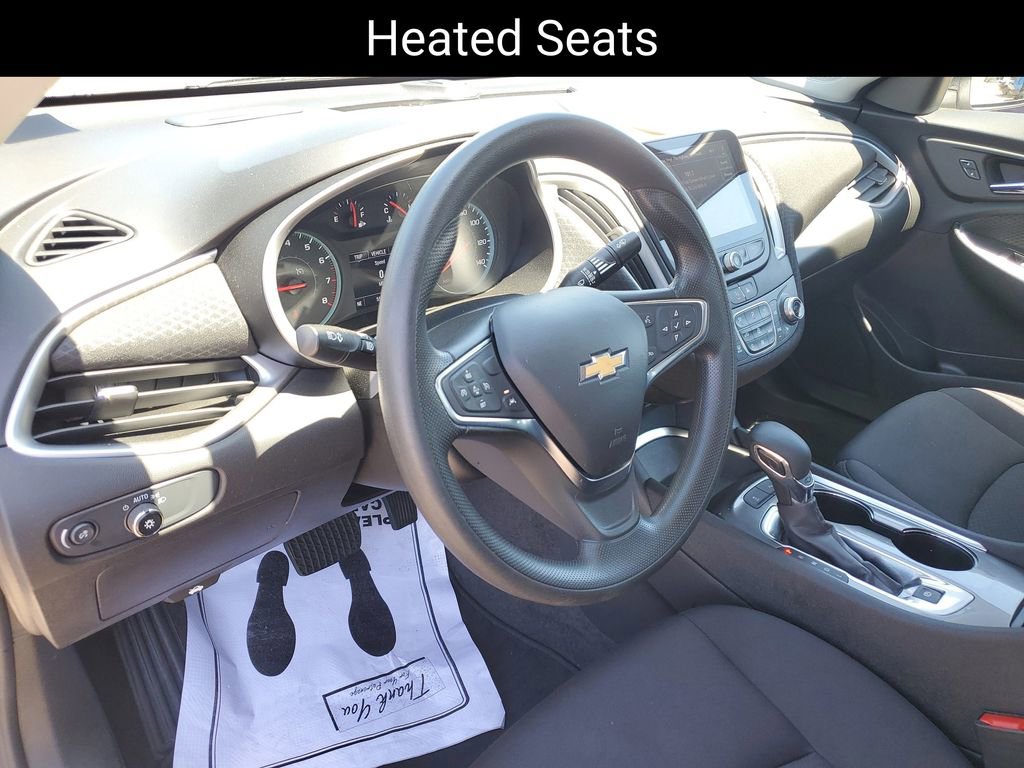 Used 2025 Chevrolet Malibu LT FWD image 7