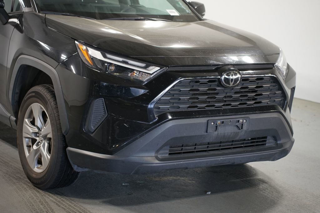 Certified 2025 Toyota RAV4 XLE image 4