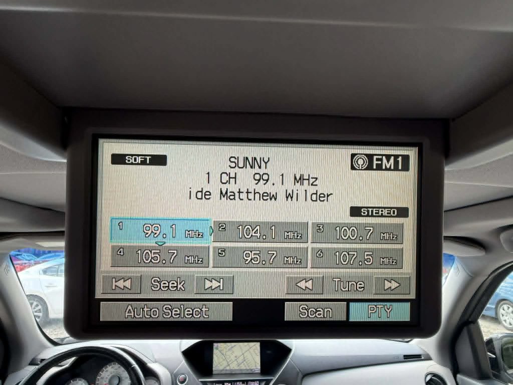Used 2015 Honda Pilot Touring image 19