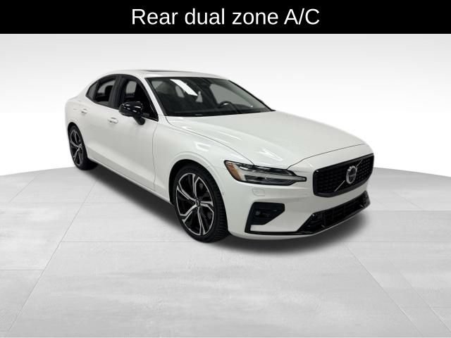 Used 2024 Volvo S60 B5 Ultimate AWD/4WD image 8