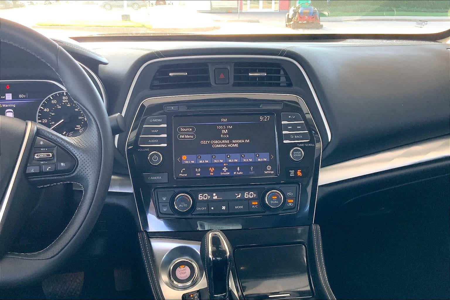 Used 2022 Nissan Maxima SV w/ Floor Mat Group FWD image 6