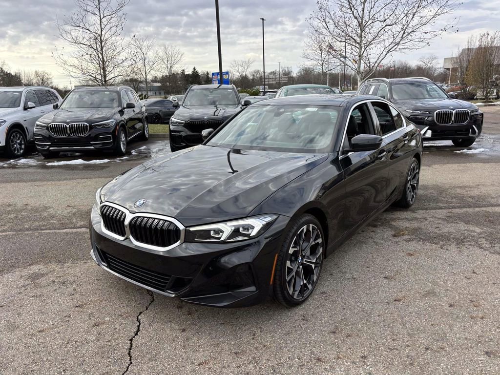 Certified 2025 BMW 330i xDrive Sedan image 3