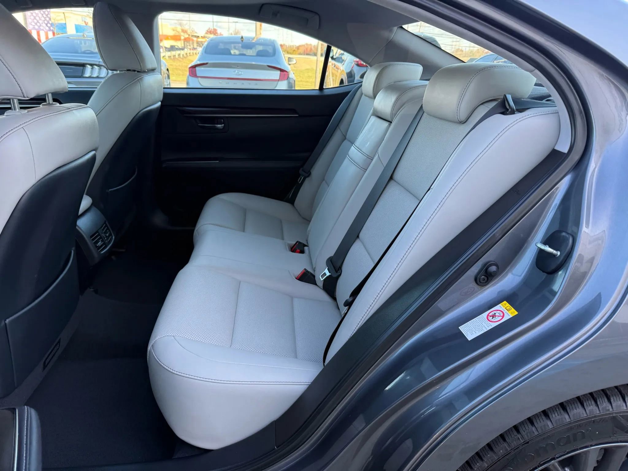 Used 2018 Lexus ES 350 image 21