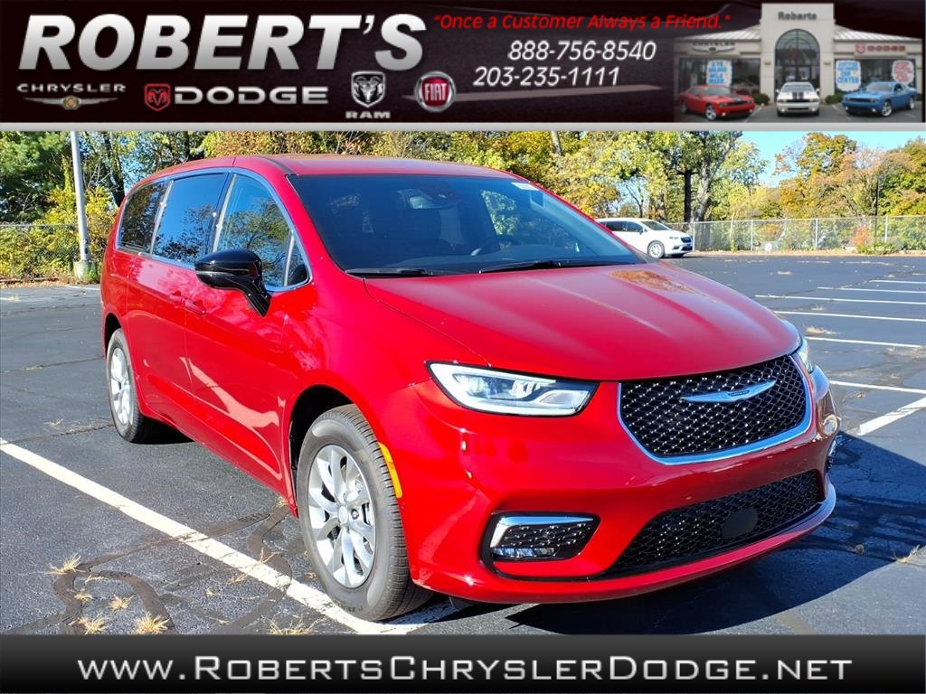 New 2026 Chrysler Pacifica Select image 1