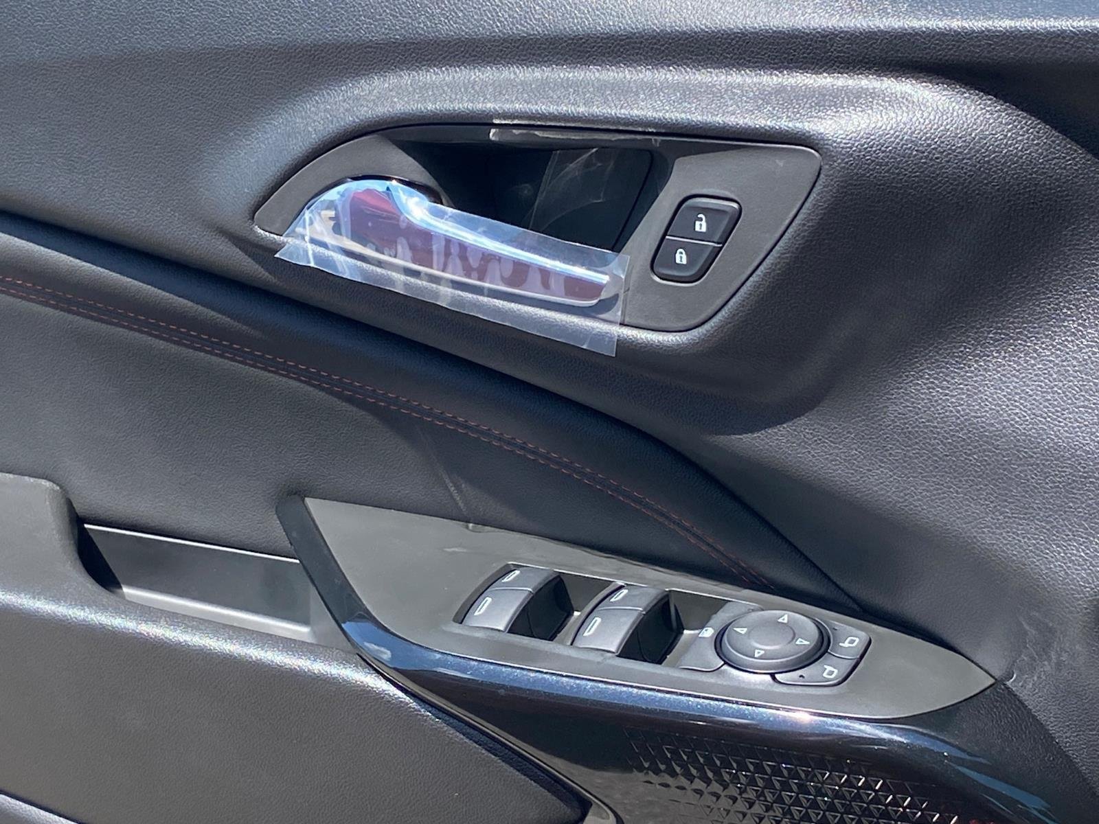 New 2026 Chevrolet Trax RS w/ Sunroof Package FWD image 21