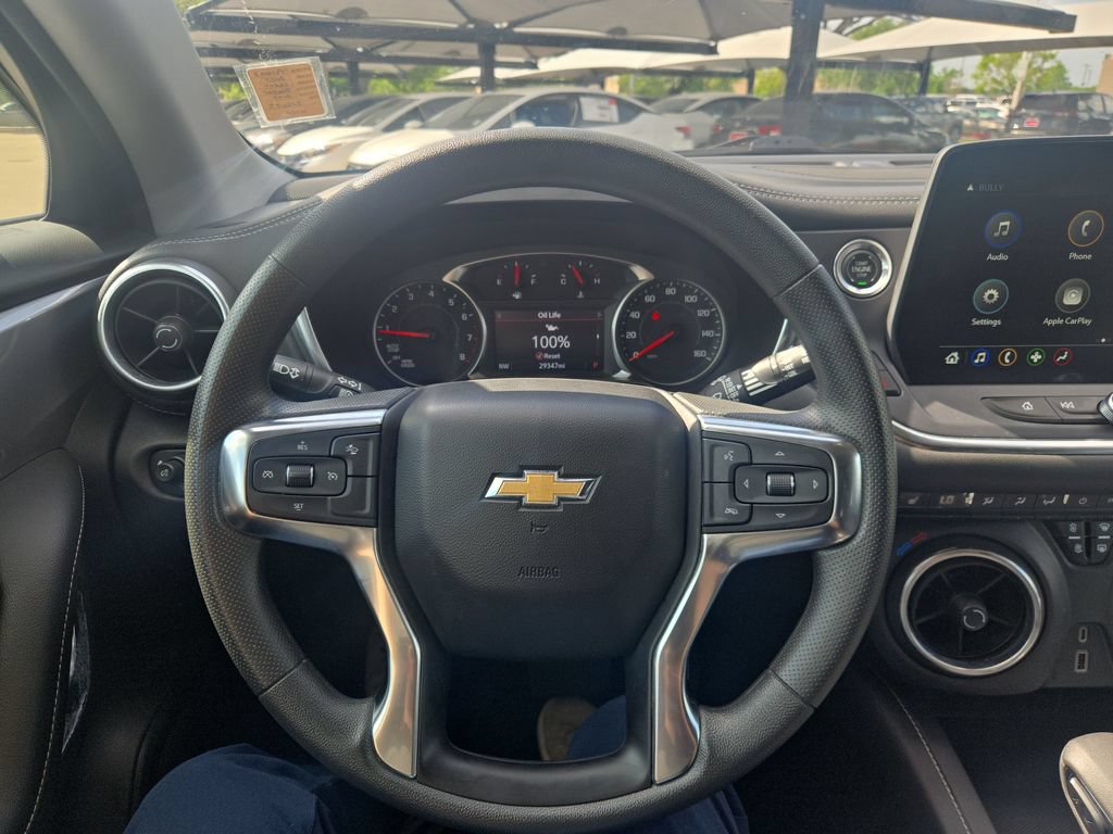 Used 2025 Chevrolet Blazer LT AWD/4WD image 10