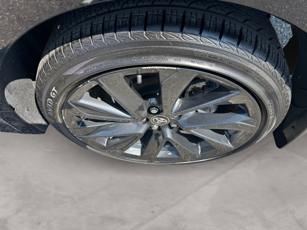 Used 2024 Toyota Corolla SE w/ SE Package image 14