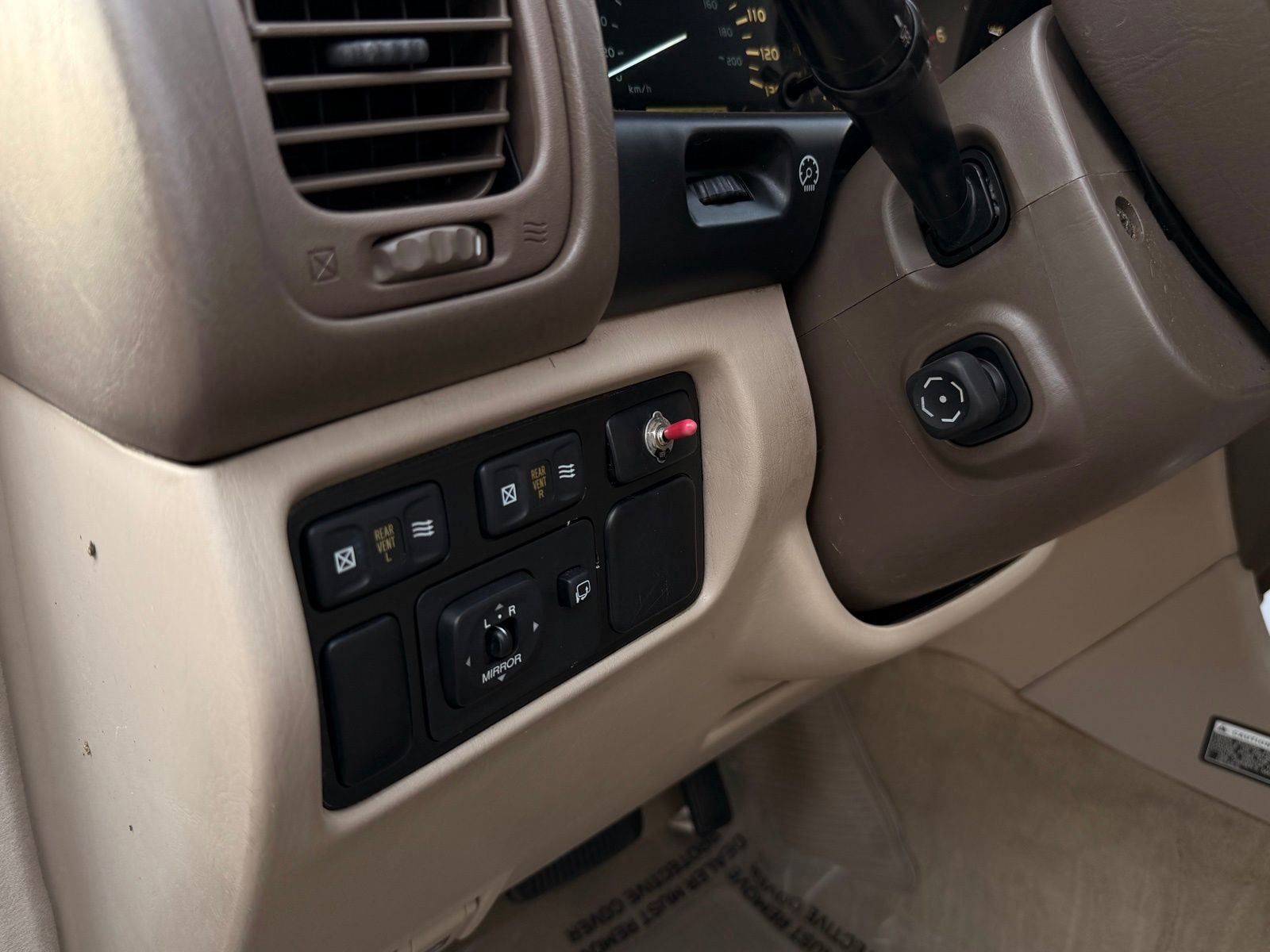 Used 1999 Lexus LX 470 4WD image 26