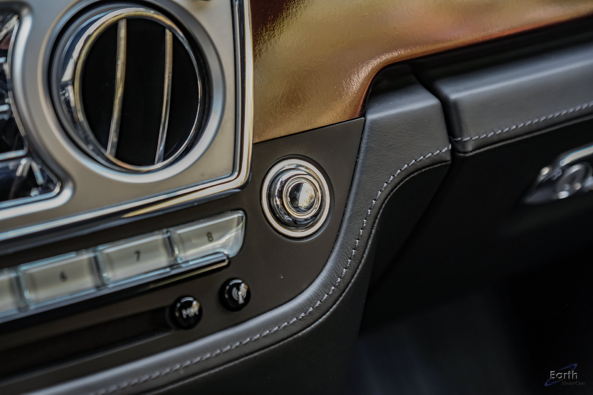 Used 2016 Rolls-Royce Wraith RWD image 61