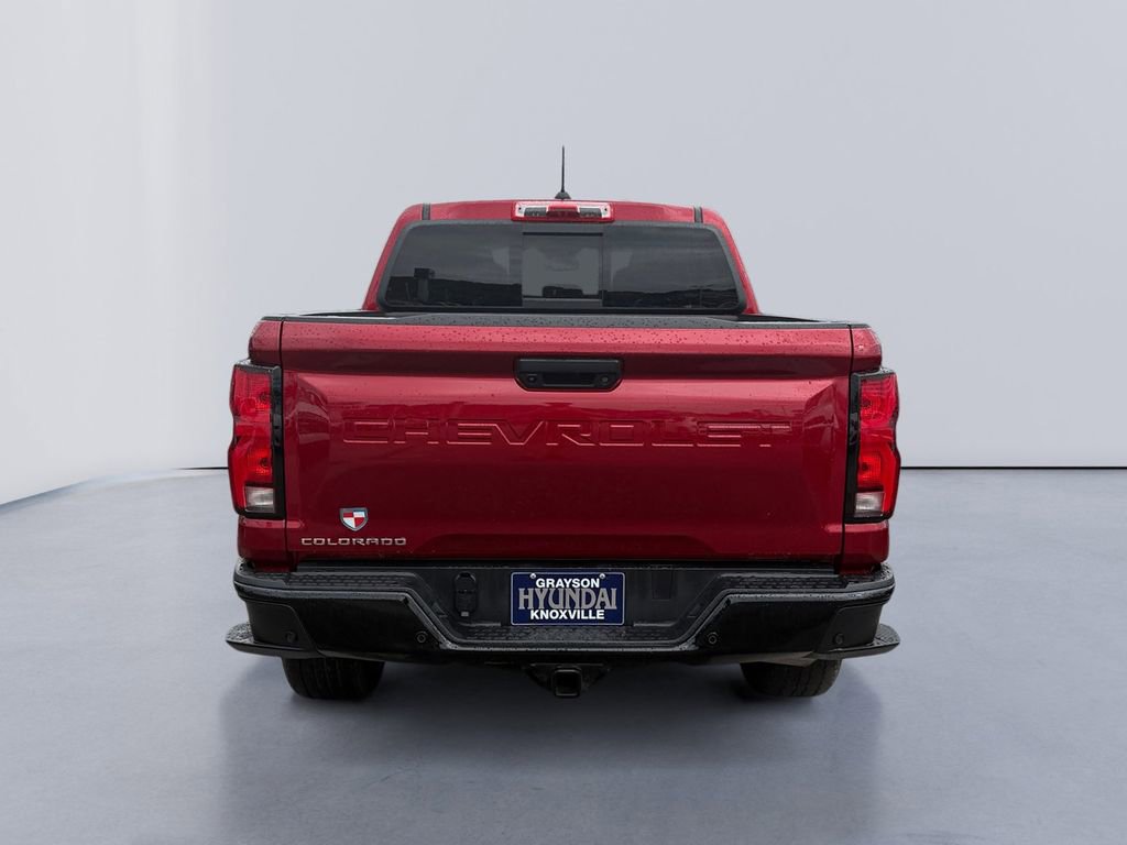 Used 2024 Chevrolet Colorado Z71 w/ Z71 Convenience Package 2 AWD/4WD image 4