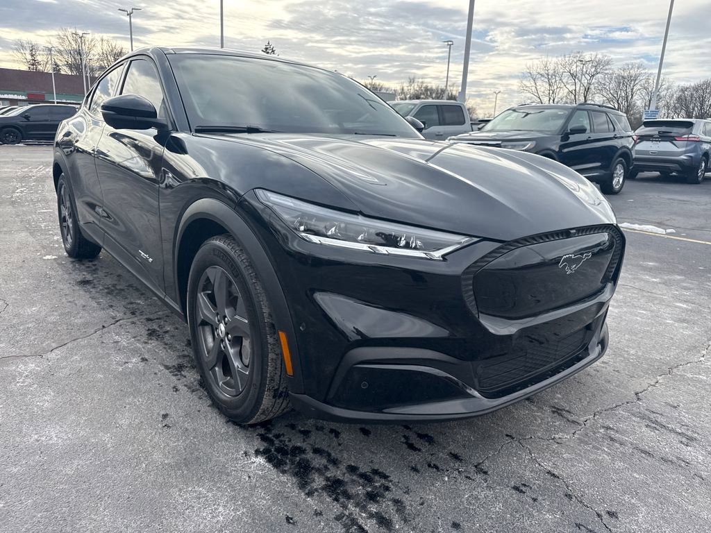 Used 2023 Ford Mustang Mach-E Select image 4