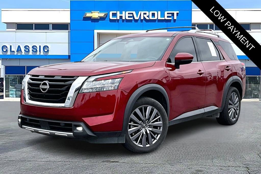 Used 2023 Nissan Pathfinder SL w/ SL Premium Package image 3