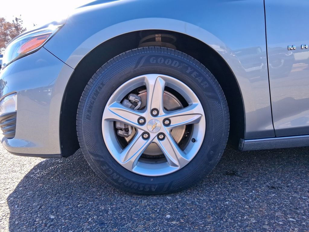 Used 2024 Chevrolet Malibu LT image 25