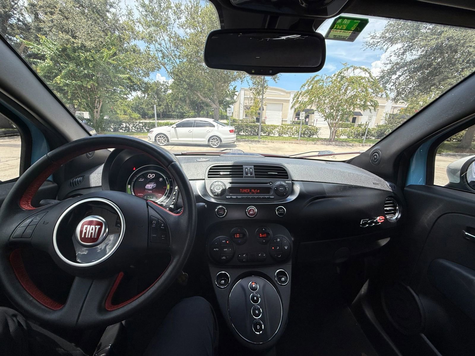Used 2015 FIAT 500 e image 28