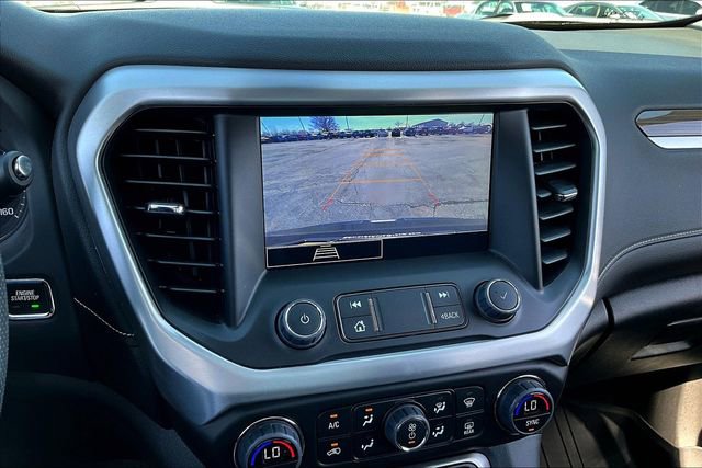 Used 2023 GMC Acadia SLE w/ Driver Convenience Package image 14