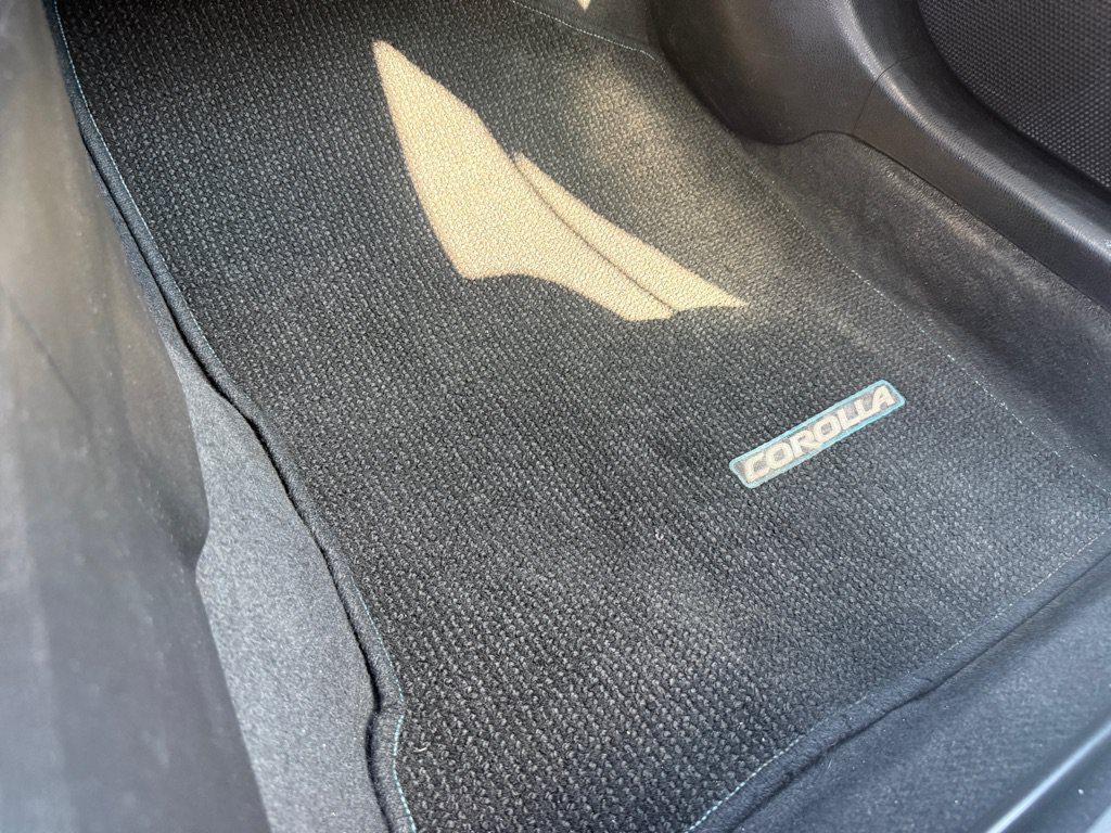 Used 2014 Toyota Corolla L FWD image 16