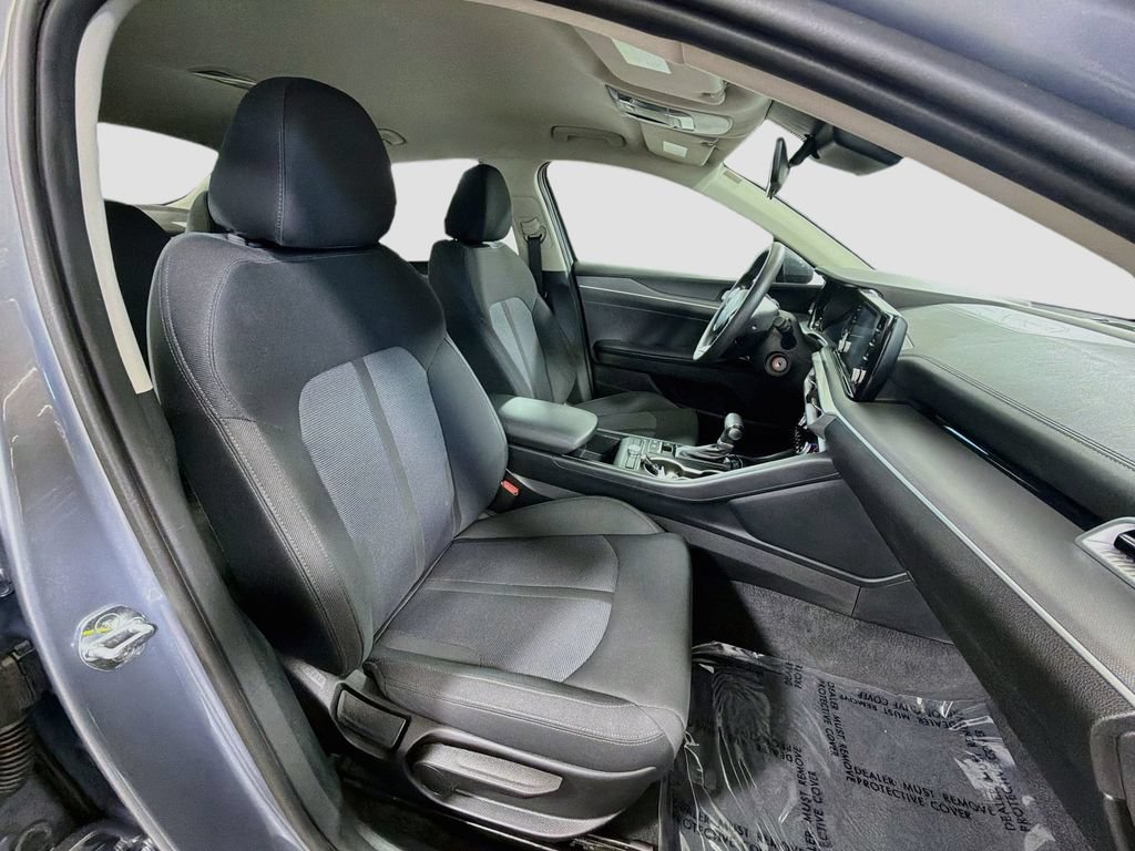 Used 2022 Kia K5 LX FWD image 26