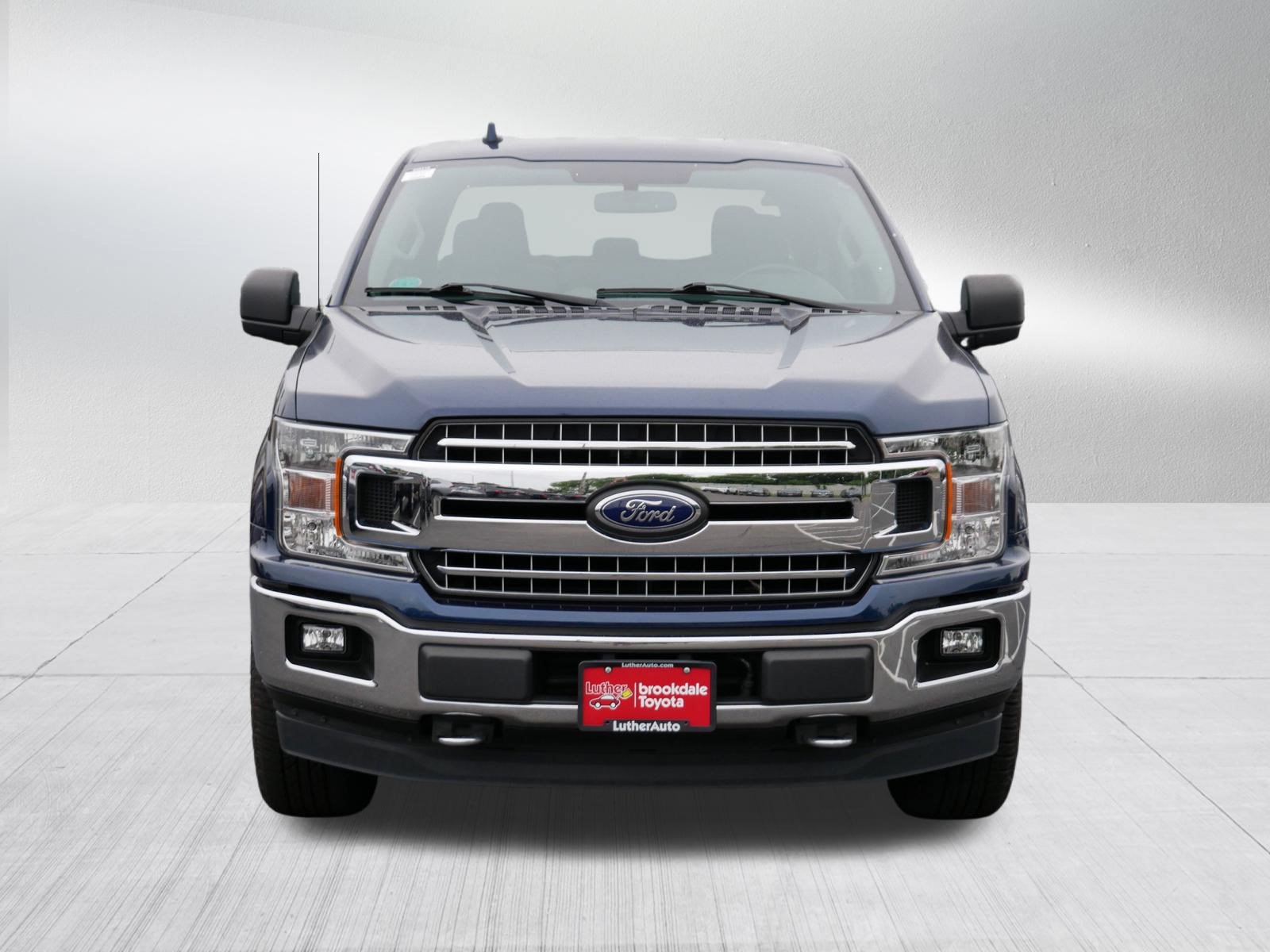 Used 2018 Ford F150 XLT w/ Equipment Group 302A Luxury AWD/4WD image 2