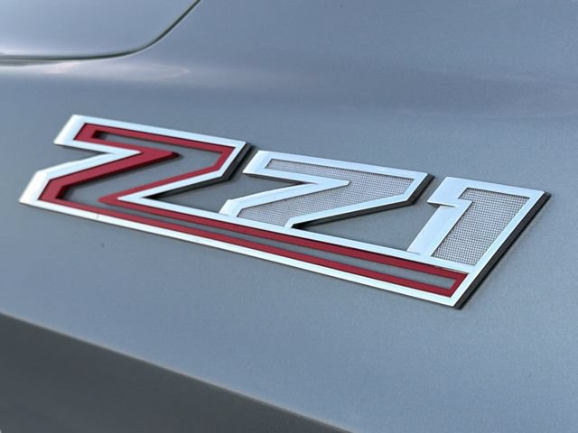 Certified 2025 Chevrolet Suburban Z71 AWD/4WD image 34