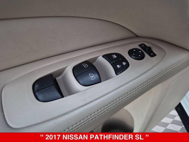 Used 2017 Nissan Pathfinder SL w/ SL Premium Package AWD/4WD image 13